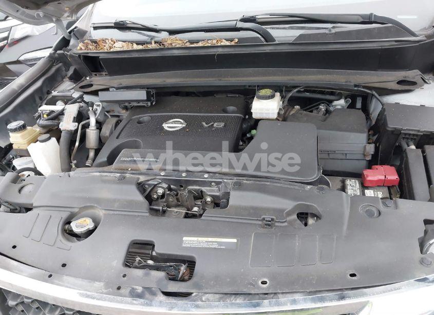 Photo 10 of 2015 Nissan Pathfinder SL (VIN 5N1AR2MM0FC646385)