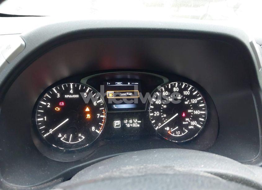 Photo 7 of 2015 Nissan Pathfinder SL (VIN 5N1AR2MM0FC646385)