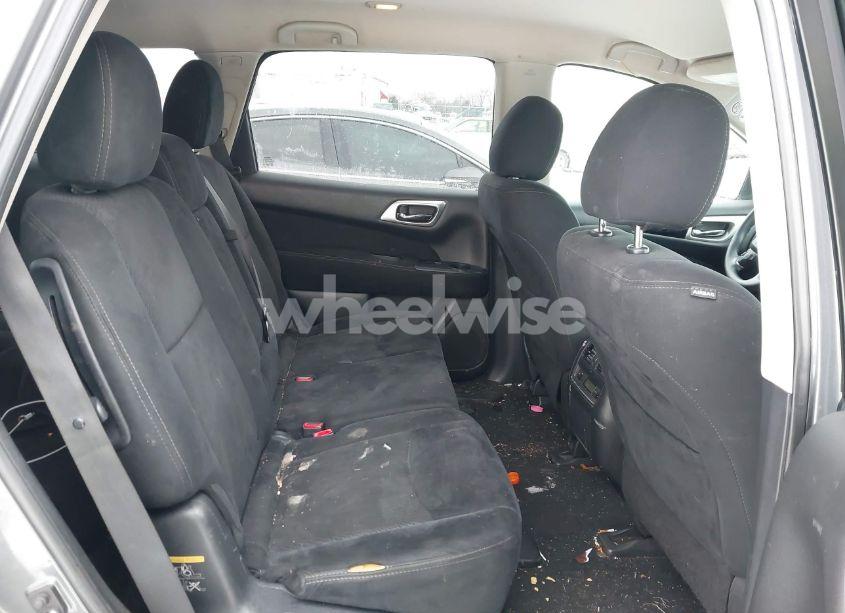 Photo 8 of 2015 Nissan Pathfinder S (VIN 5N1AR2MM0FC675286)