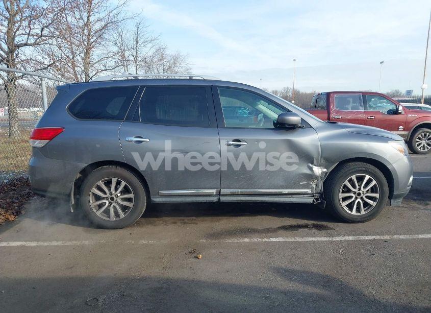 Photo 13 of 2015 Nissan Pathfinder SL (VIN 5N1AR2MM0FC691679)