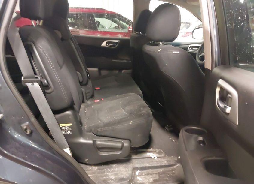 Photo 8 of 2015 Nissan Pathfinder S (VIN 5N1AR2MM0FC709226)