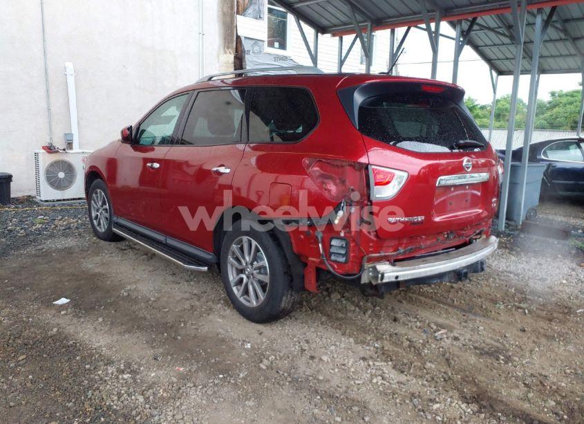 Photo 3 of 2016 Nissan Pathfinder SV (VIN 5N1AR2MM0GC605398)