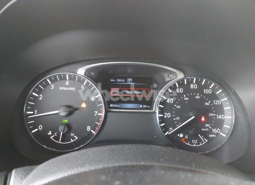 Photo 7 of 2016 Nissan Pathfinder SV (VIN 5N1AR2MM0GC605398)