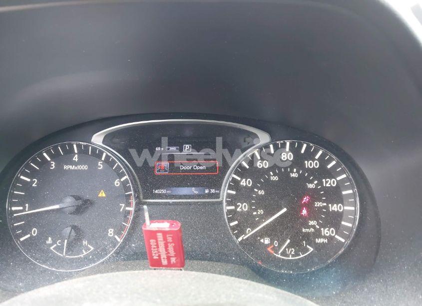 Photo 7 of 2016 Nissan Pathfinder SL (VIN 5N1AR2MM0GC622895)