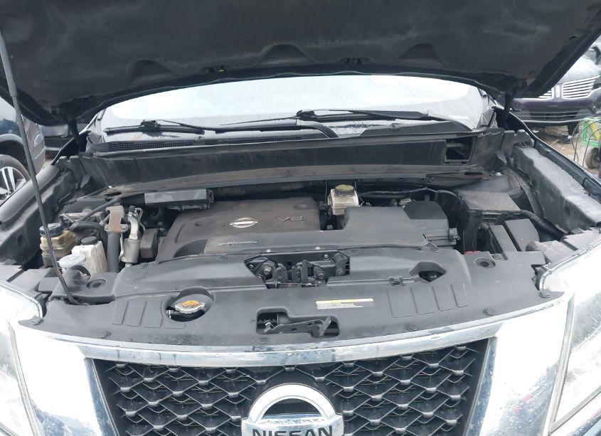 Photo 10 of 2016 Nissan Pathfinder SL (VIN 5N1AR2MM0GC633959)