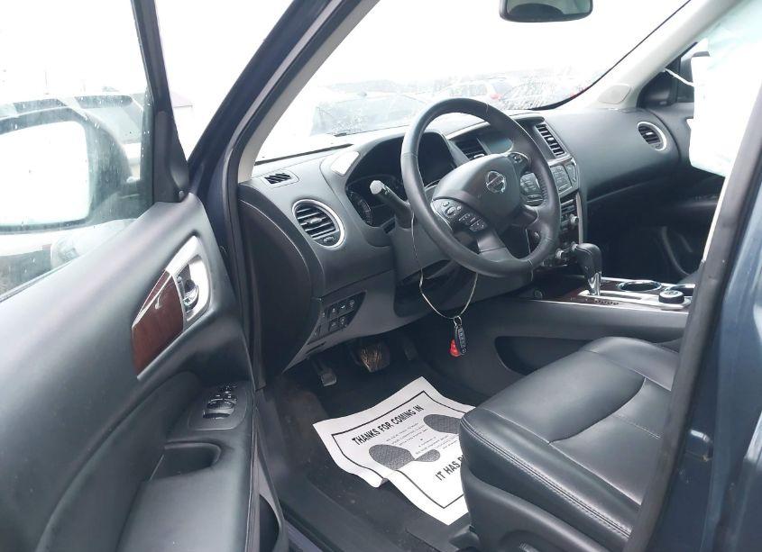 Photo 5 of 2016 Nissan Pathfinder SL (VIN 5N1AR2MM0GC633959)