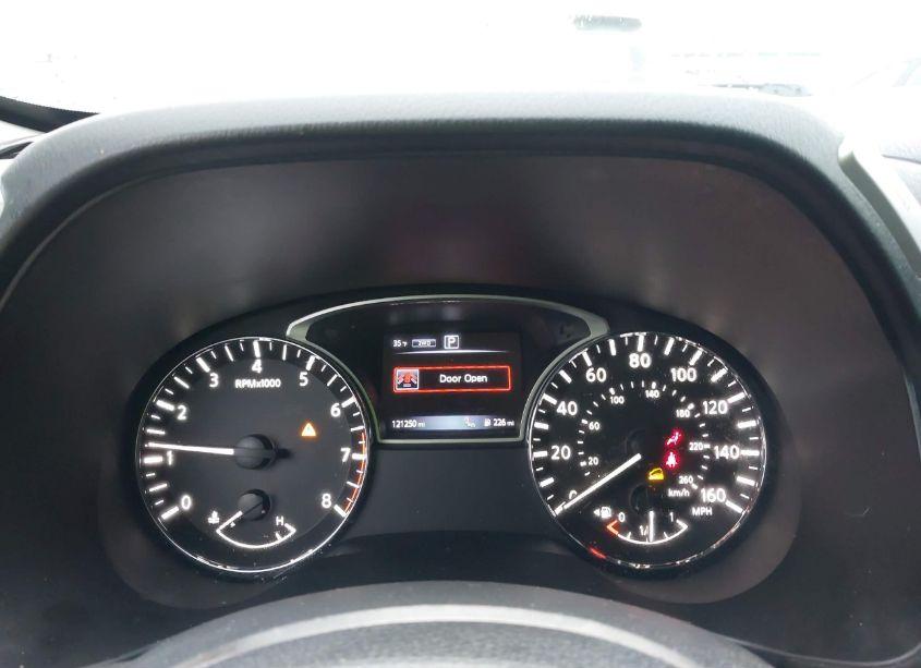 Photo 7 of 2016 Nissan Pathfinder SL (VIN 5N1AR2MM0GC633959)