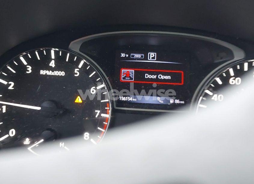 Photo 16 of 2016 Nissan Pathfinder PLATINUM/S/SL/SV (VIN 5N1AR2MM0GC647618)