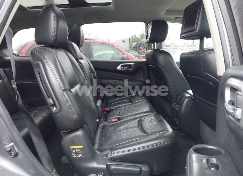 Photo 8 of 2016 Nissan Pathfinder PLATINUM/S/SL/SV (VIN 5N1AR2MM0GC647618)