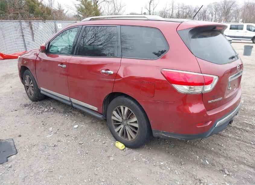 Photo 3 of 2013 Nissan Pathfinder SL (VIN 5N1AR2MM1DC609200)