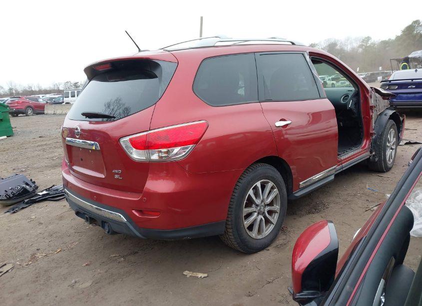 Photo 4 of 2013 Nissan Pathfinder SL (VIN 5N1AR2MM1DC615076)