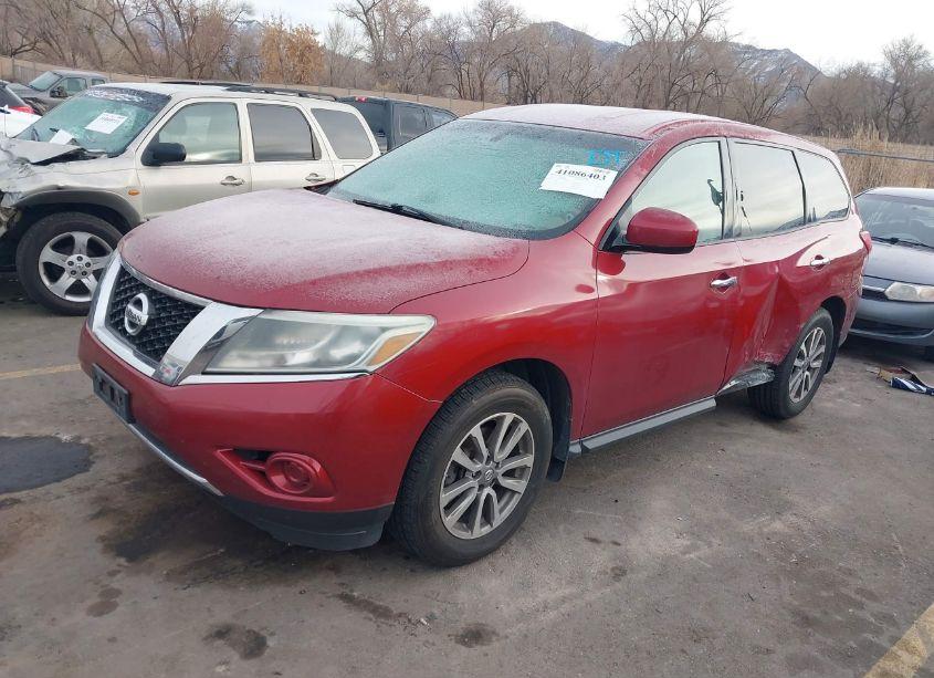 Photo 2 of 2013 Nissan Pathfinder S (VIN 5N1AR2MM1DC628765)