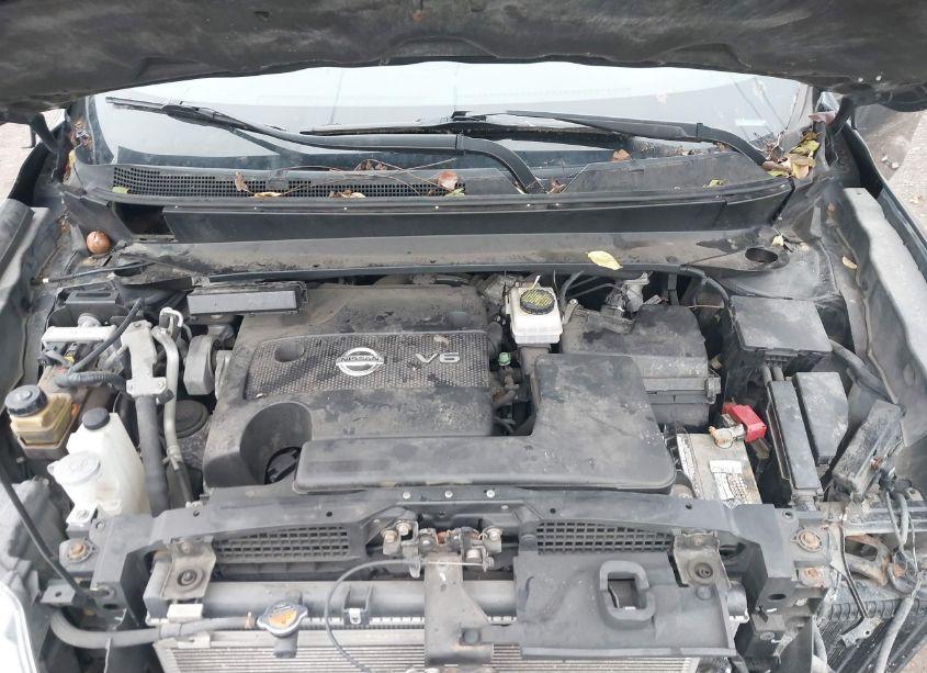 Photo 10 of 2013 Nissan Pathfinder SV (VIN 5N1AR2MM1DC630936)