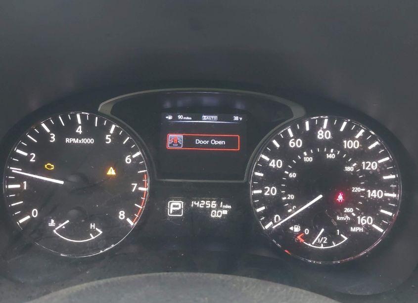 Photo 7 of 2013 Nissan Pathfinder SV (VIN 5N1AR2MM1DC630936)