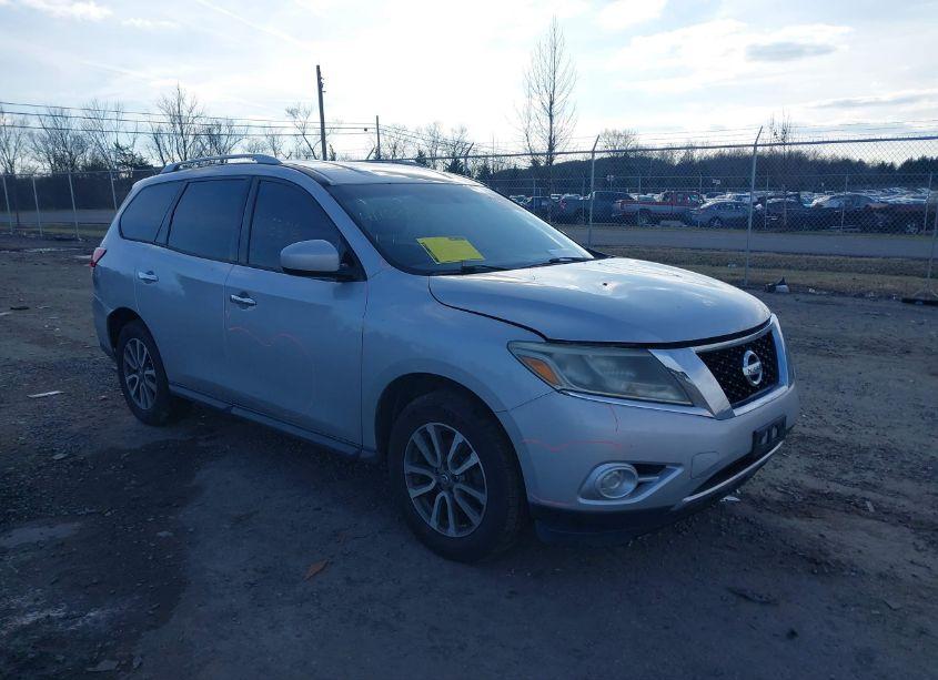 2013 Nissan Pathfinder SV (VIN 5N1AR2MM1DC635179) main photo