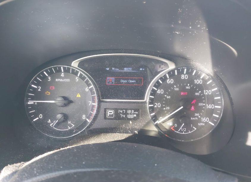 Photo 7 of 2013 Nissan Pathfinder SV (VIN 5N1AR2MM1DC635179)