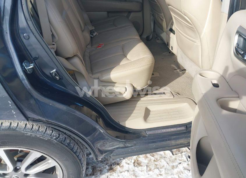 Photo 8 of 2013 Nissan Pathfinder SL (VIN 5N1AR2MM1DC639460)