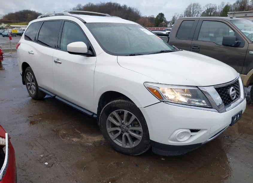 2013 Nissan Pathfinder SV (VIN 5N1AR2MM1DC681742) main photo