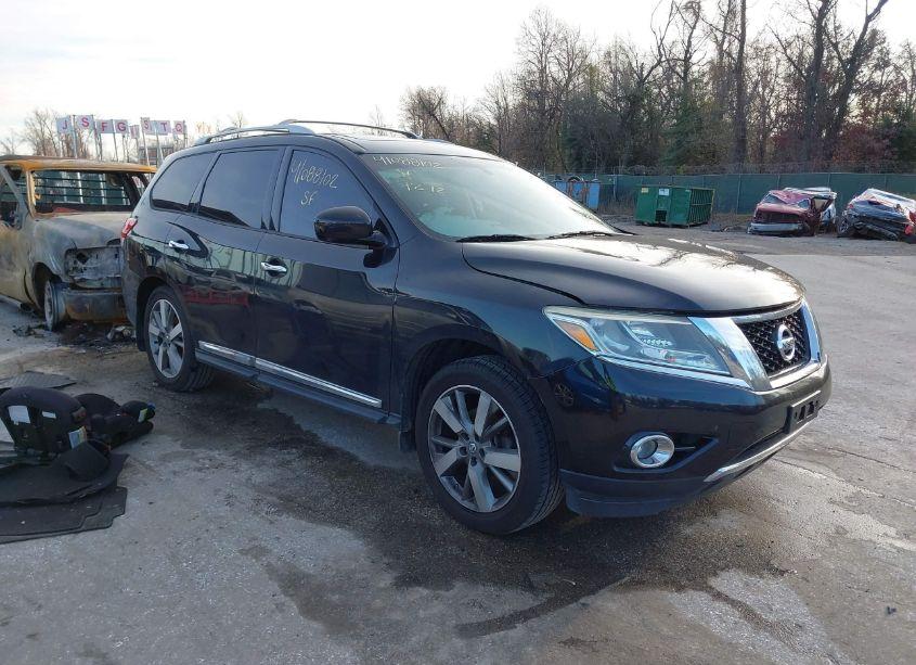 2014 Nissan Pathfinder PLATINUM (VIN 5N1AR2MM1EC664571) main photo