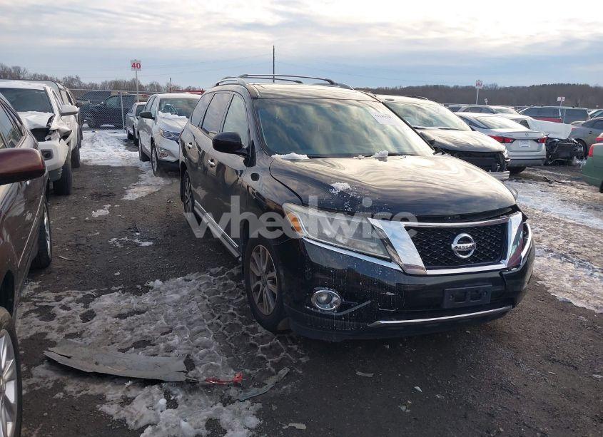 2014 Nissan Pathfinder SL (VIN 5N1AR2MM1EC681774) main photo