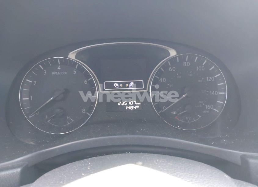 Photo 7 of 2014 Nissan Pathfinder SV (VIN 5N1AR2MM1EC682262)