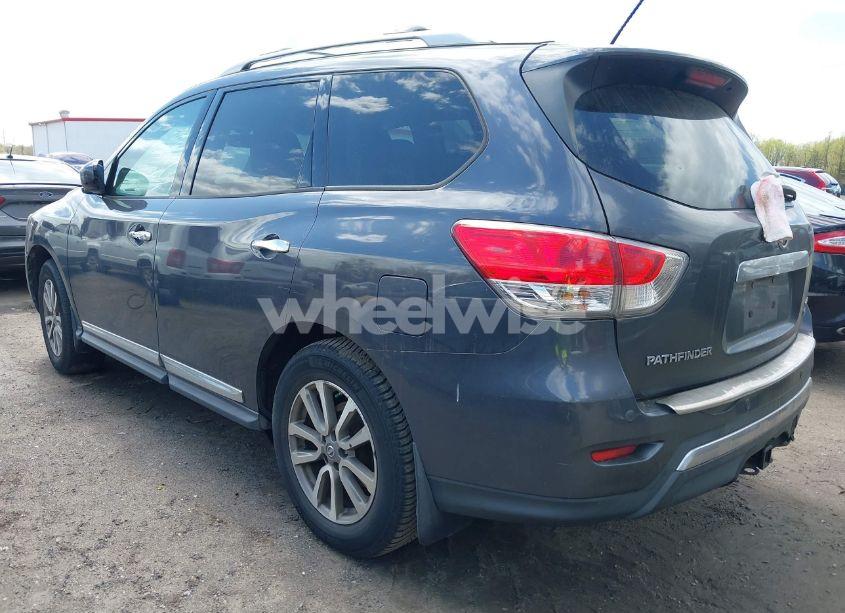 Photo 3 of 2014 Nissan Pathfinder SL (VIN 5N1AR2MM1EC699532)