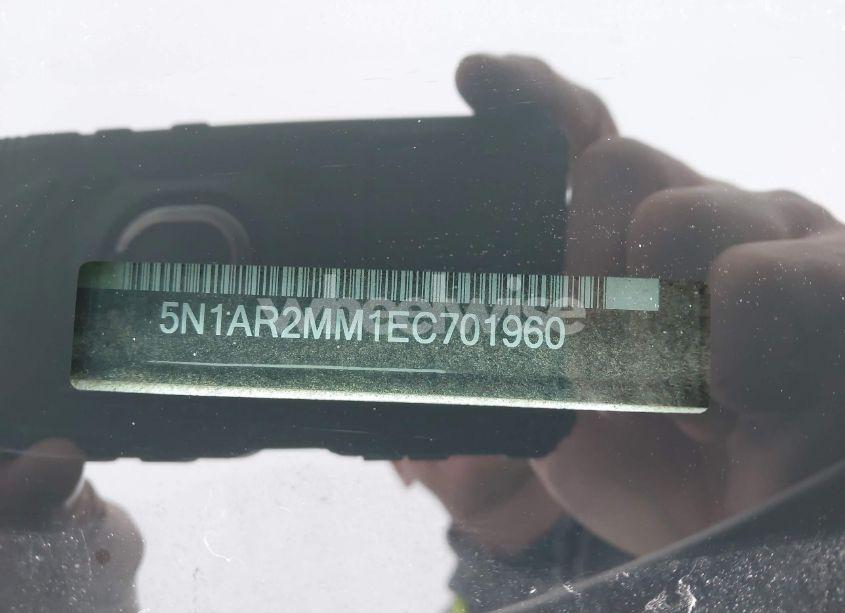 Photo 9 of 2014 Nissan Pathfinder PLATINUM/S/SL/SV (VIN 5N1AR2MM1EC701960)