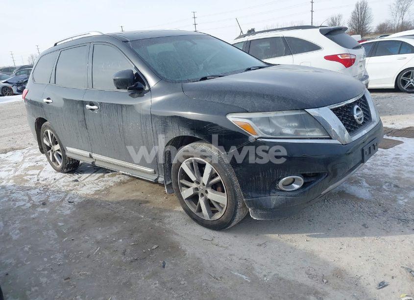 2014 Nissan Pathfinder PLATINUM (VIN 5N1AR2MM1EC702655) main photo