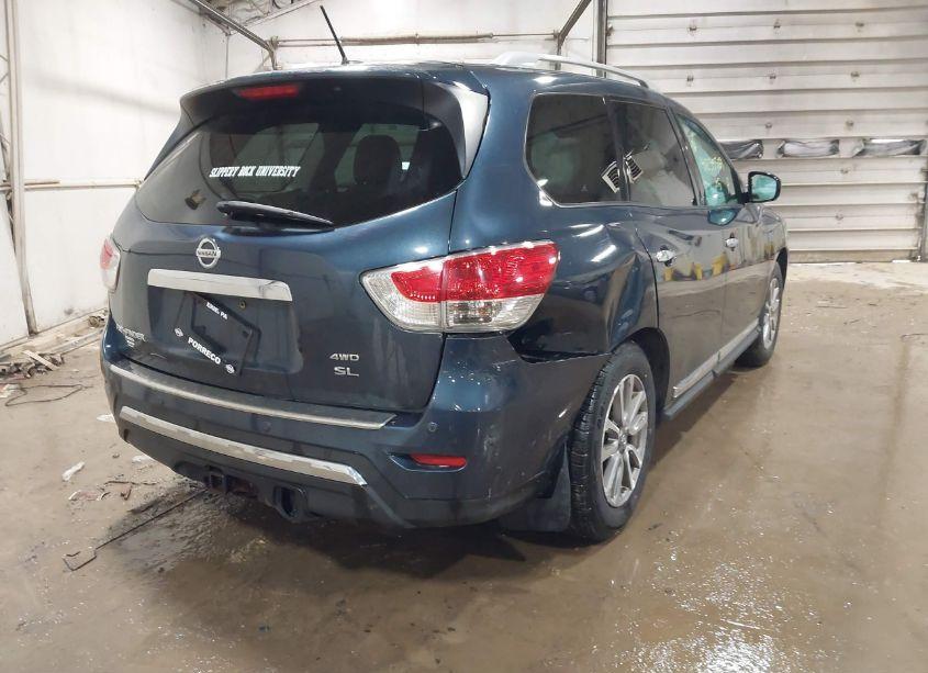 Photo 4 of 2015 Nissan Pathfinder SL (VIN 5N1AR2MM1FC600449)