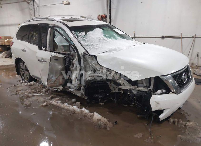 2015 Nissan Pathfinder PLATINUM (VIN 5N1AR2MM1FC621382) main photo