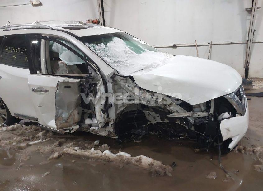 Photo 6 of 2015 Nissan Pathfinder PLATINUM (VIN 5N1AR2MM1FC621382)