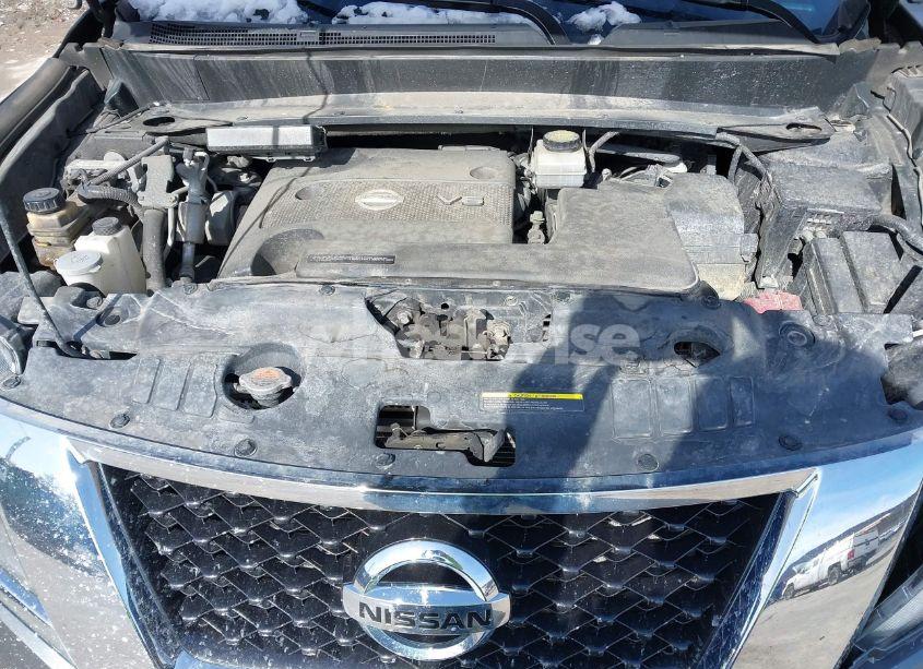 Photo 10 of 2015 Nissan Pathfinder S (VIN 5N1AR2MM1FC674597)