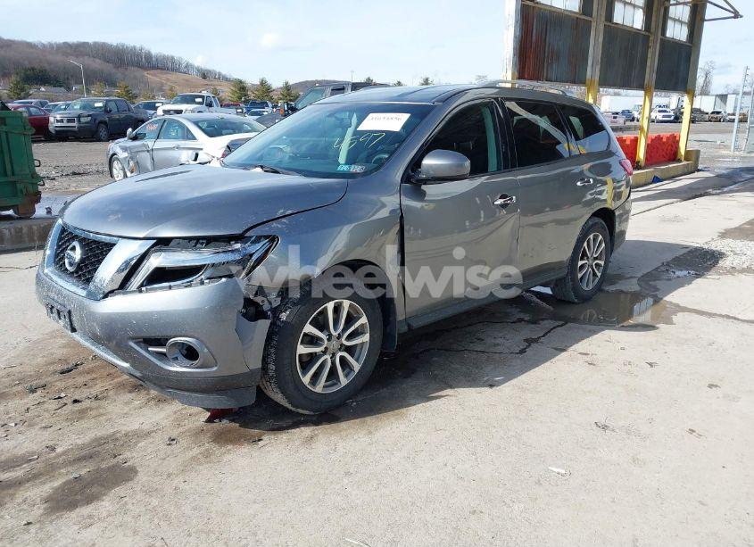 Photo 2 of 2015 Nissan Pathfinder S (VIN 5N1AR2MM1FC674597)