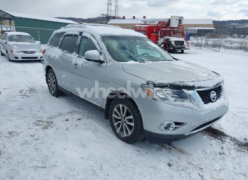 2015 Nissan Pathfinder SL (VIN 5N1AR2MM1FC675197) main photo