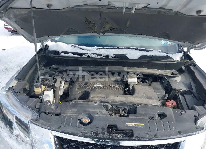 Photo 10 of 2015 Nissan Pathfinder SL (VIN 5N1AR2MM1FC675197)