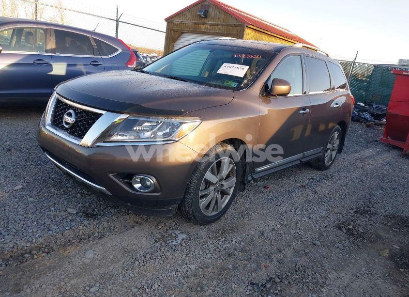 Photo 2 of 2015 Nissan Pathfinder PLATINUM (VIN 5N1AR2MM1FC683168)