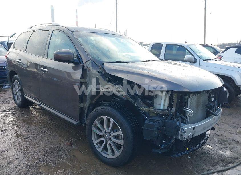 2015 Nissan Pathfinder PLATINUM/S/SL/SV (VIN 5N1AR2MM1FC683770) main photo