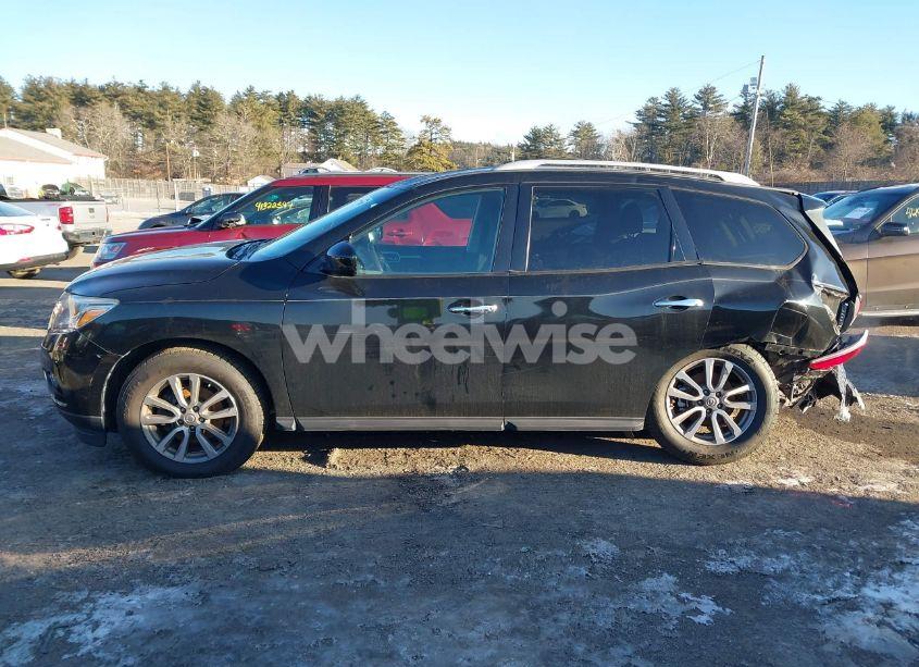 Photo 14 of 2015 Nissan Pathfinder S (VIN 5N1AR2MM1FC683879)