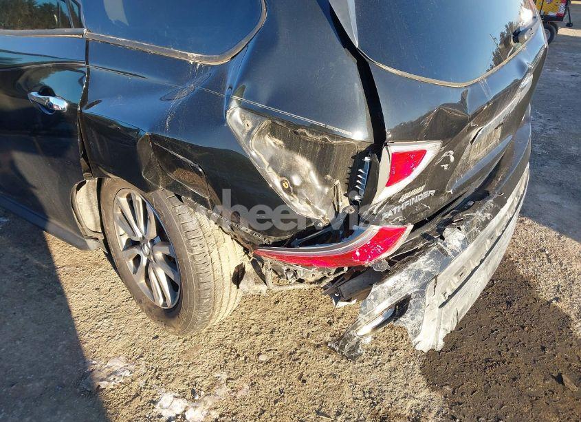 Photo 6 of 2015 Nissan Pathfinder S (VIN 5N1AR2MM1FC683879)