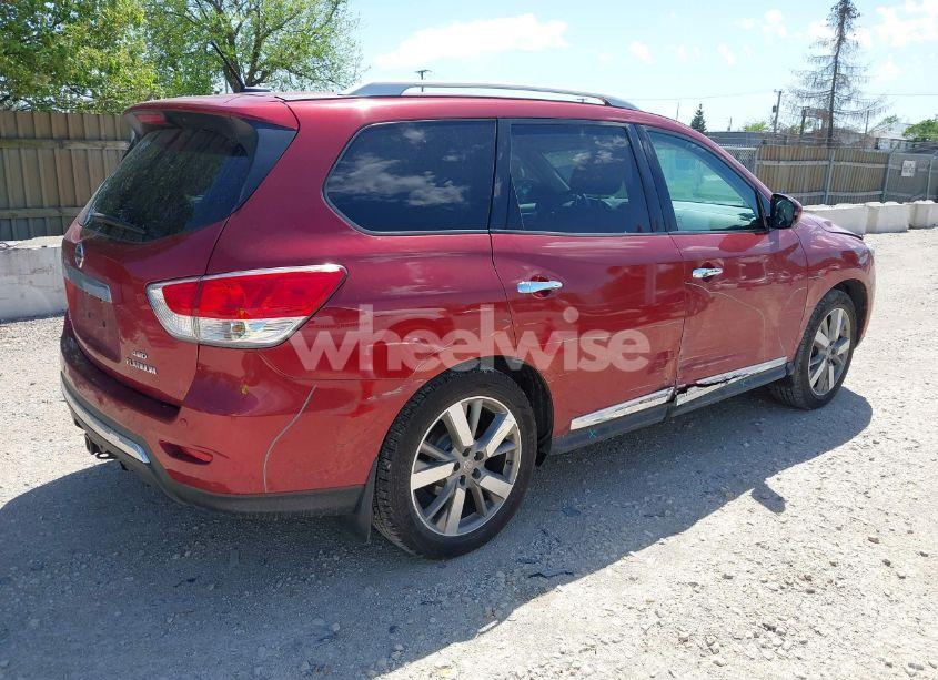 Photo 4 of 2015 Nissan Pathfinder PLATINUM (VIN 5N1AR2MM1FC707940)