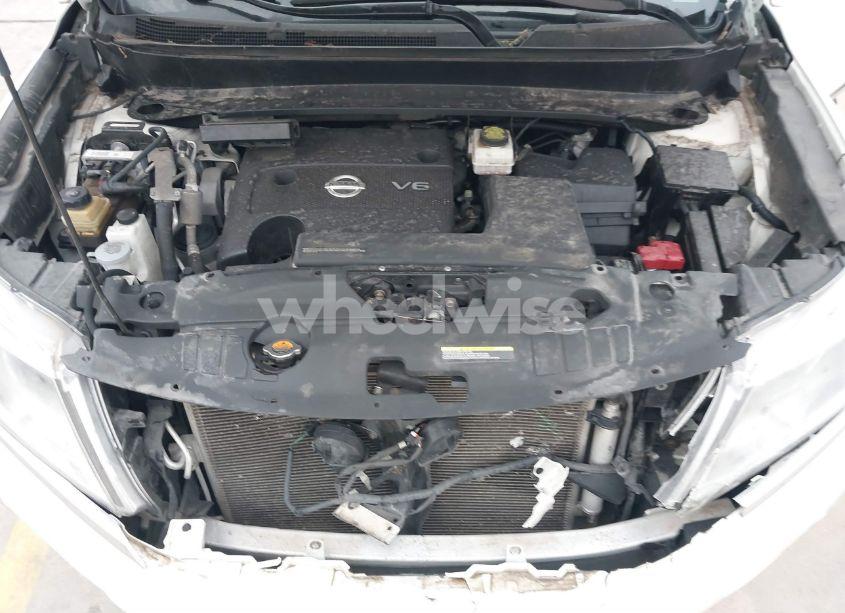 Photo 10 of 2015 Nissan Pathfinder SL (VIN 5N1AR2MM1FC708974)