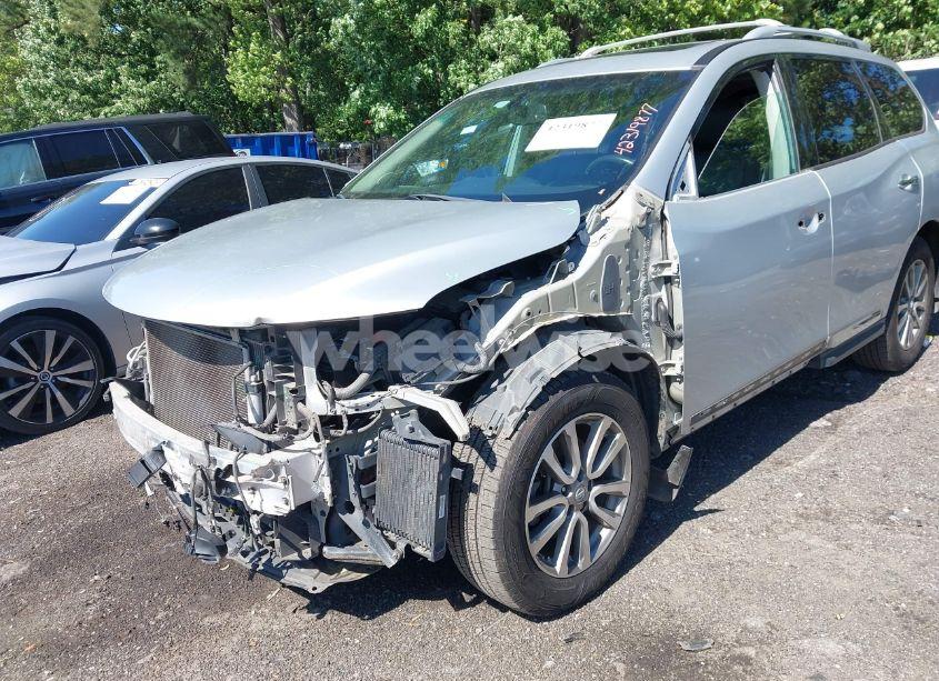 Photo 6 of 2016 Nissan Pathfinder SL (VIN 5N1AR2MM1GC611565)