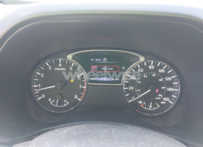 Photo 7 of 2016 Nissan Pathfinder SL (VIN 5N1AR2MM1GC611565)