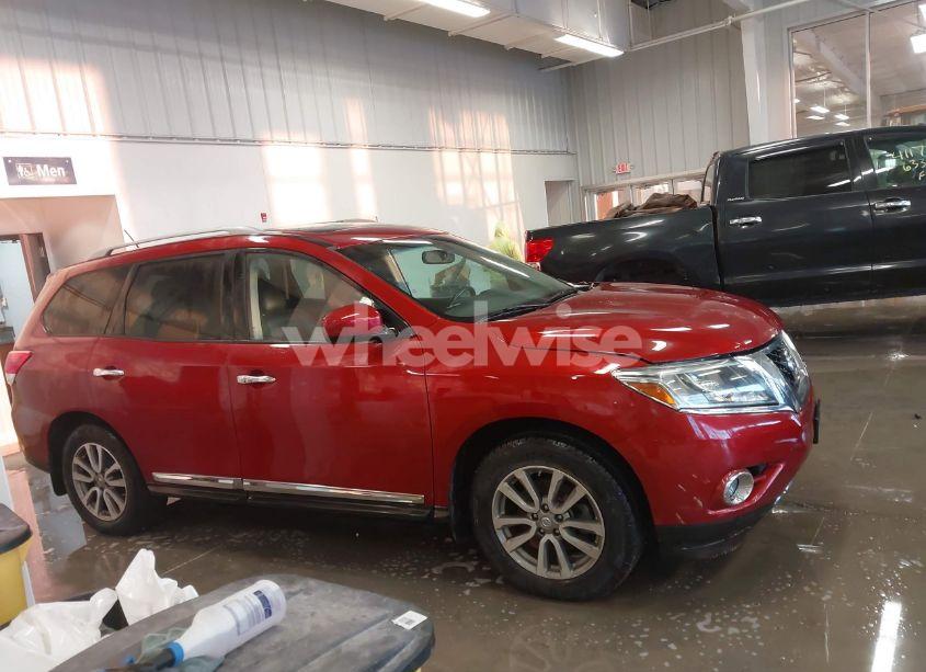 Photo 13 of 2016 Nissan Pathfinder SL (VIN 5N1AR2MM1GC617754)