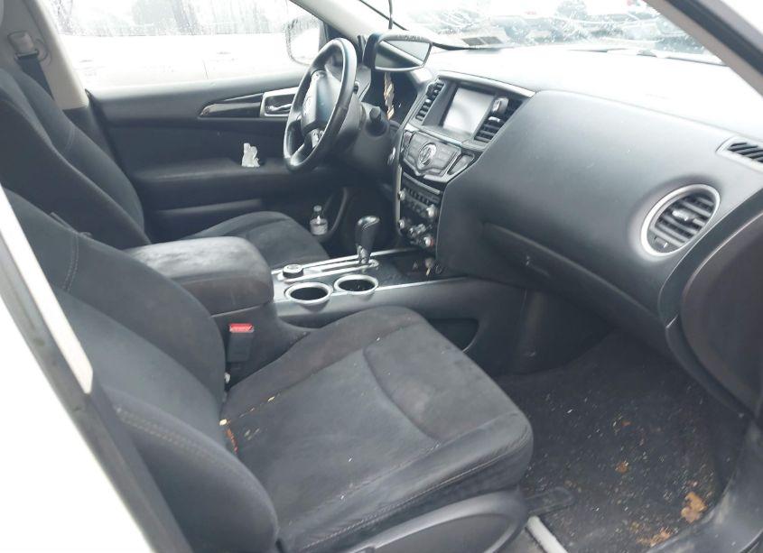 Photo 5 of 2016 Nissan Pathfinder PLATINUM/S/SL/SV (VIN 5N1AR2MM1GC621366)