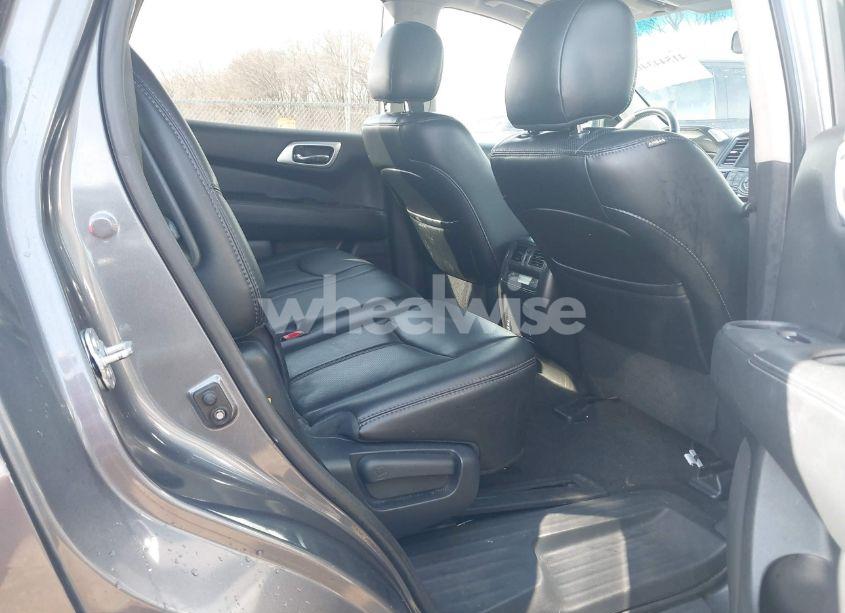 Photo 8 of 2016 Nissan Pathfinder PLATINUM/S/SL/SV (VIN 5N1AR2MM1GC628737)