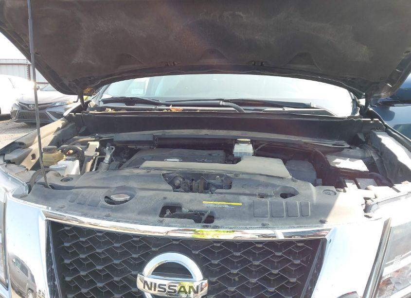 Photo 10 of 2016 Nissan Pathfinder S (VIN 5N1AR2MM1GC657851)