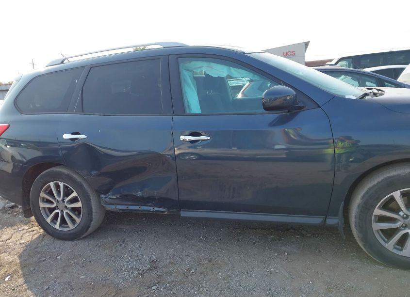 Photo 14 of 2016 Nissan Pathfinder S (VIN 5N1AR2MM1GC657851)