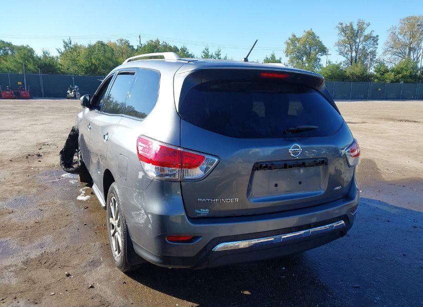 Photo 3 of 2016 Nissan Pathfinder S (VIN 5N1AR2MM1GC663066)