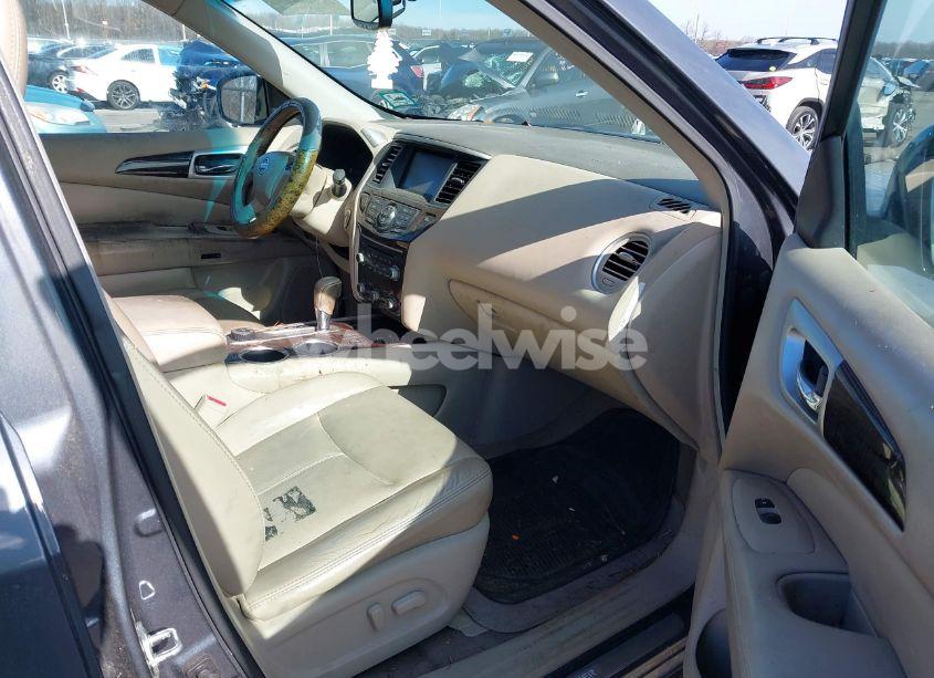 Photo 5 of 2013 Nissan Pathfinder SL (VIN 5N1AR2MM2DC606015)